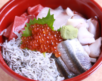 道の駅「日立おさかなセンター」海鮮丼