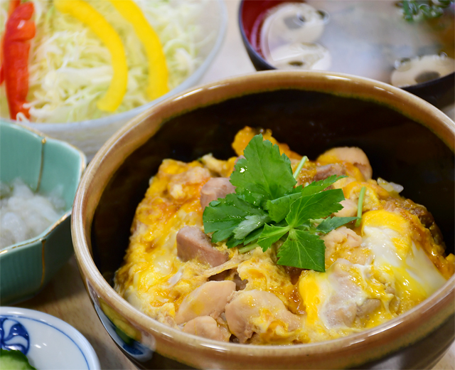 道の駅「奥久慈だいご」しゃもの親子丼